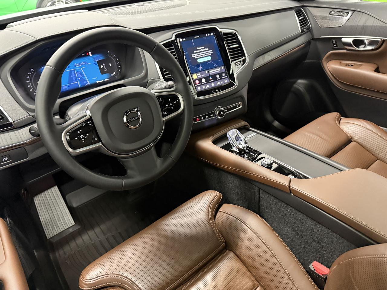 Volvo XC90 B6 Ultra 2025