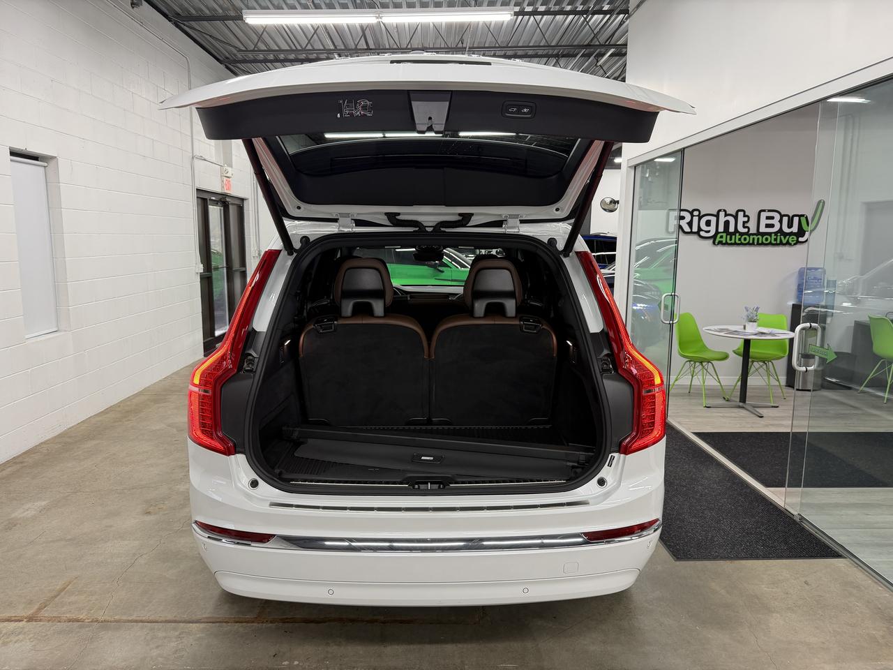 Volvo XC90 B6 Ultra 2025