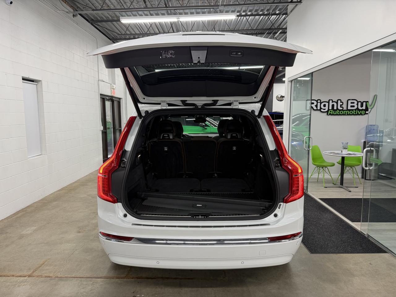 Volvo XC90 B6 Ultra 2025