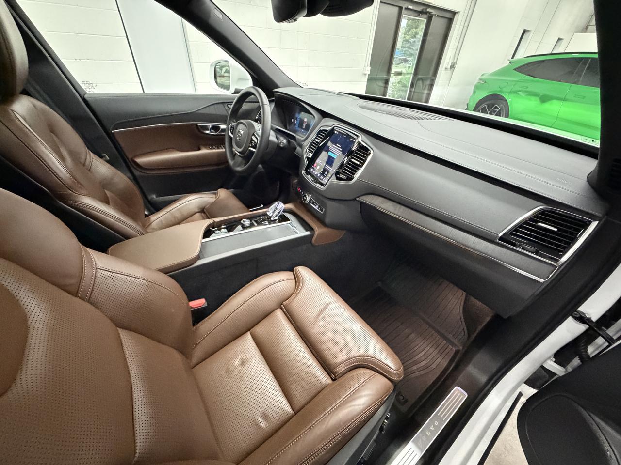 Volvo XC90 B6 Ultra 2025