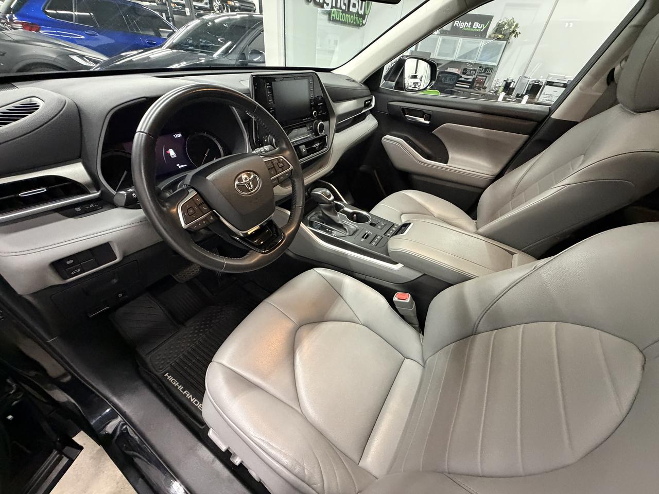 Toyota Highlander XLE Nav AWD V6 2020