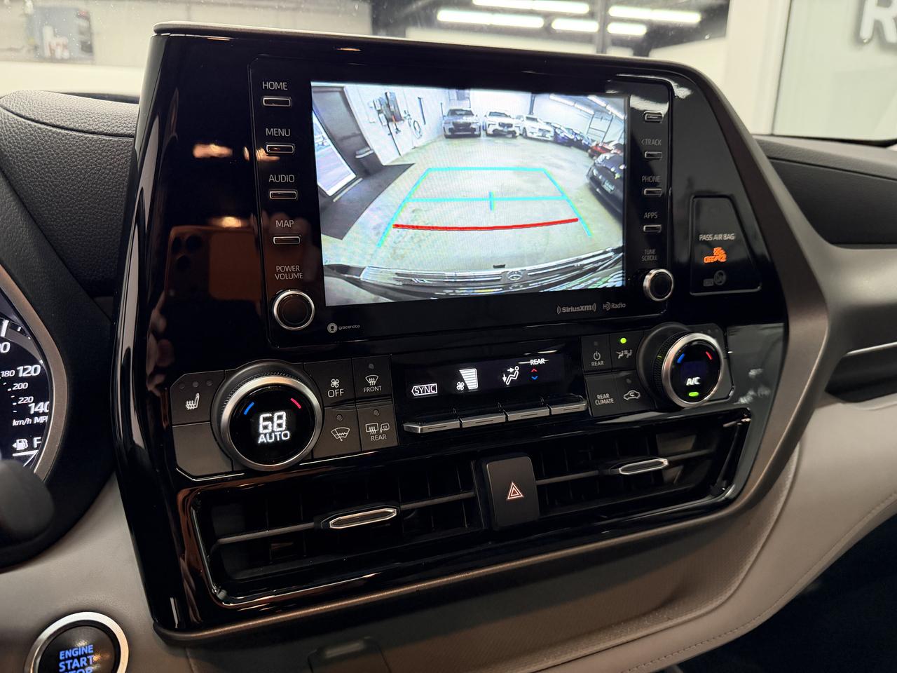Toyota Highlander XLE Nav AWD V6 2020
