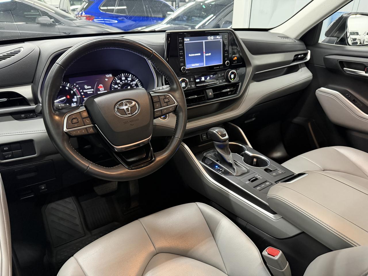 Toyota Highlander XLE Nav AWD V6 2020
