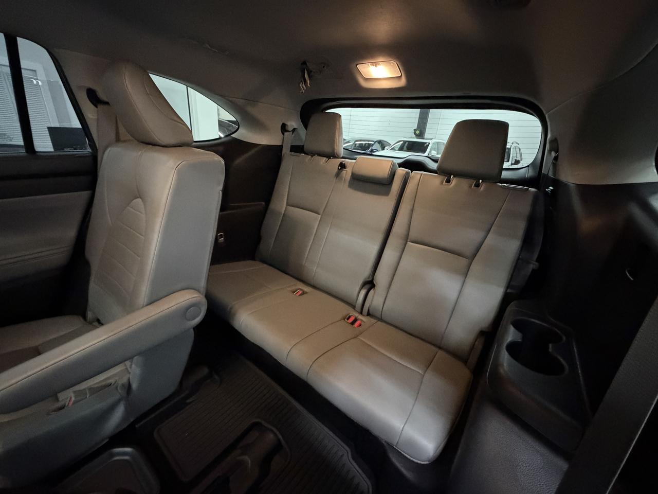 Toyota Highlander XLE Nav AWD V6 2020