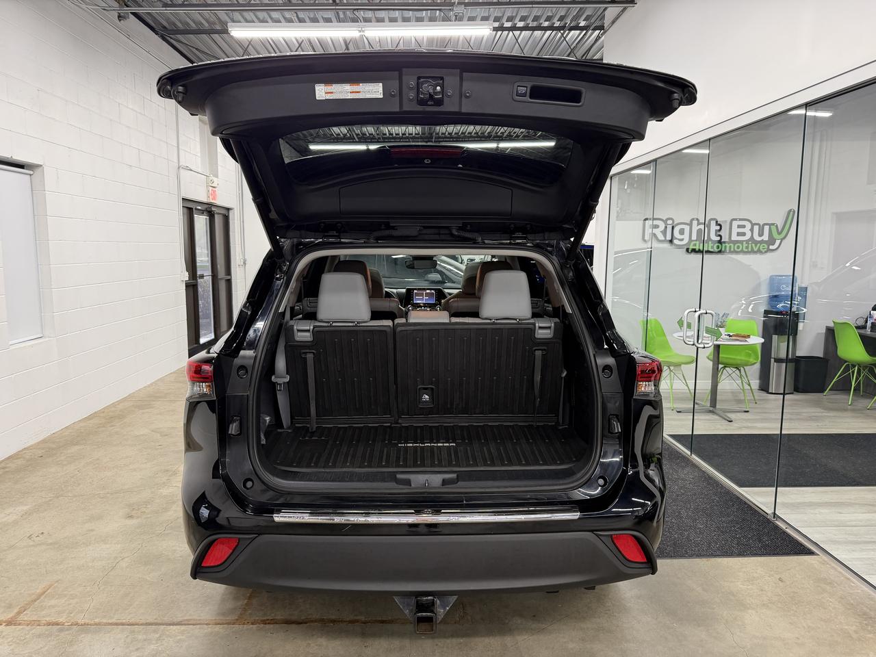 Toyota Highlander XLE Nav AWD V6 2020