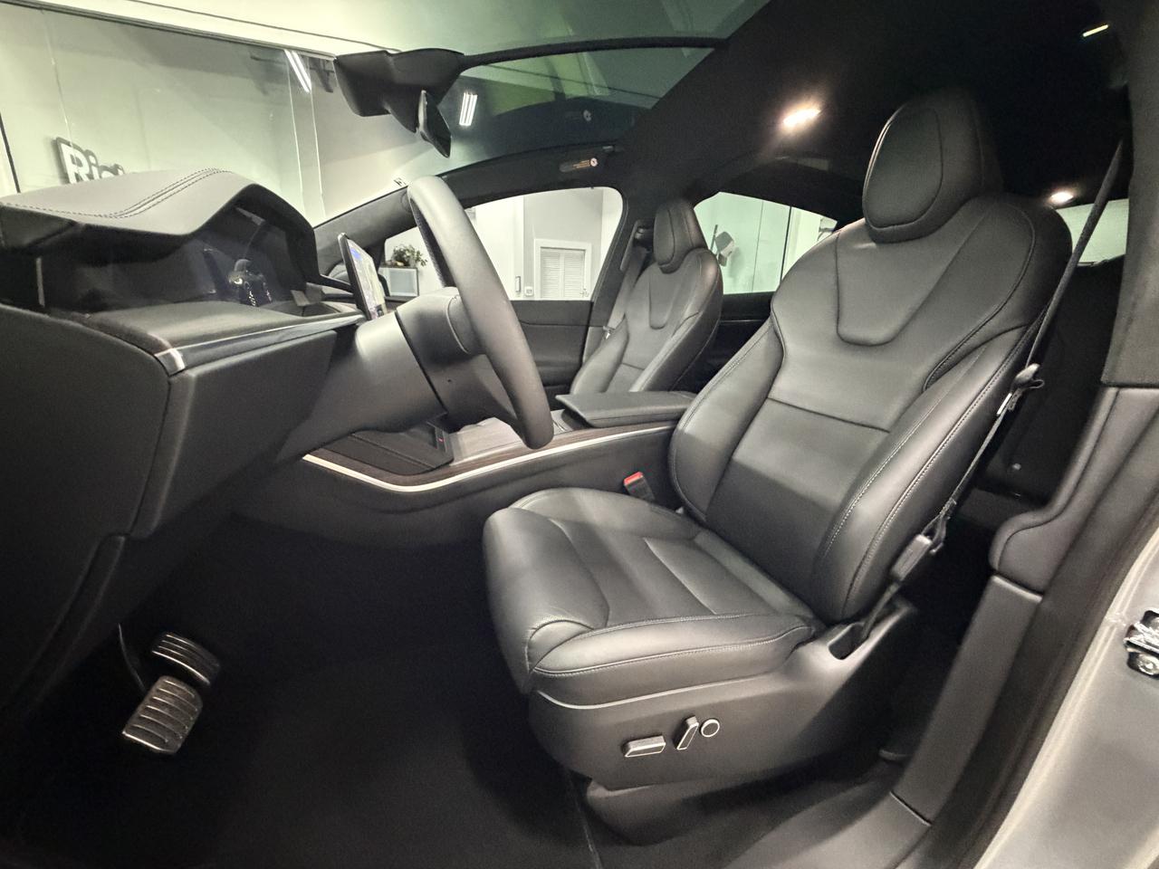 Tesla Model X Long Range AWD 2024