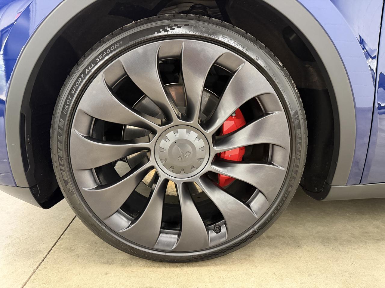 Tesla Model Y Performance 2023