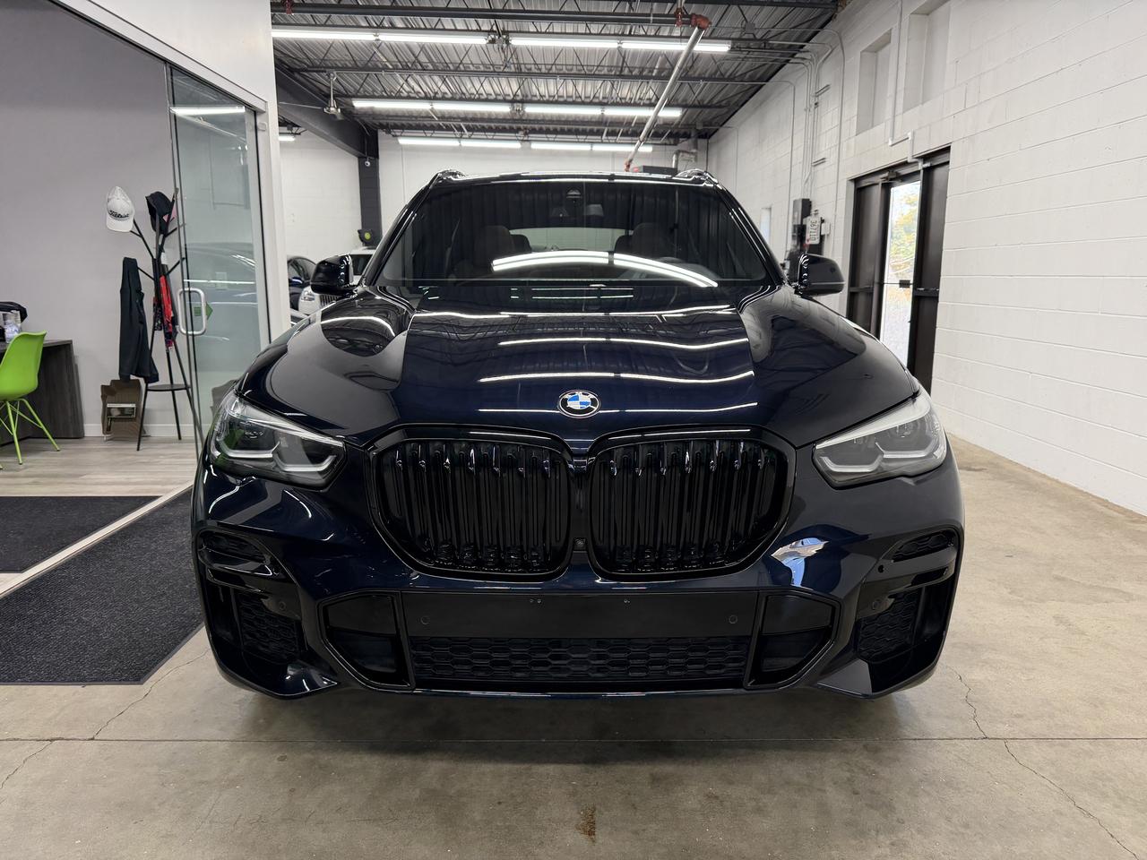 BMW X5  2023