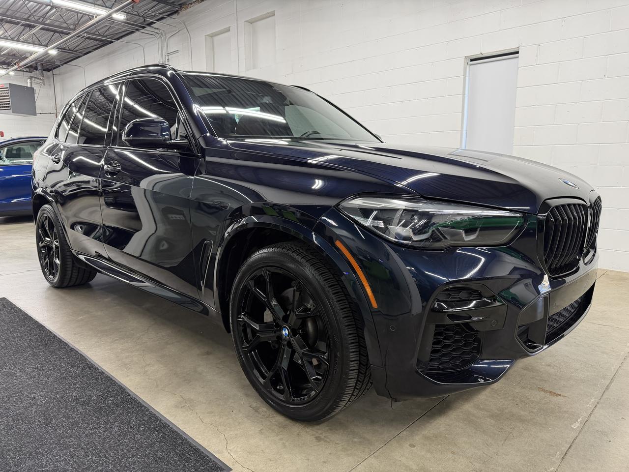 BMW X5  2023