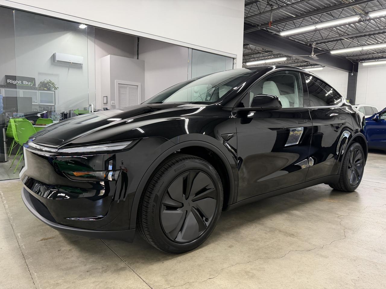 2026 Tesla Model Y Premium AWD