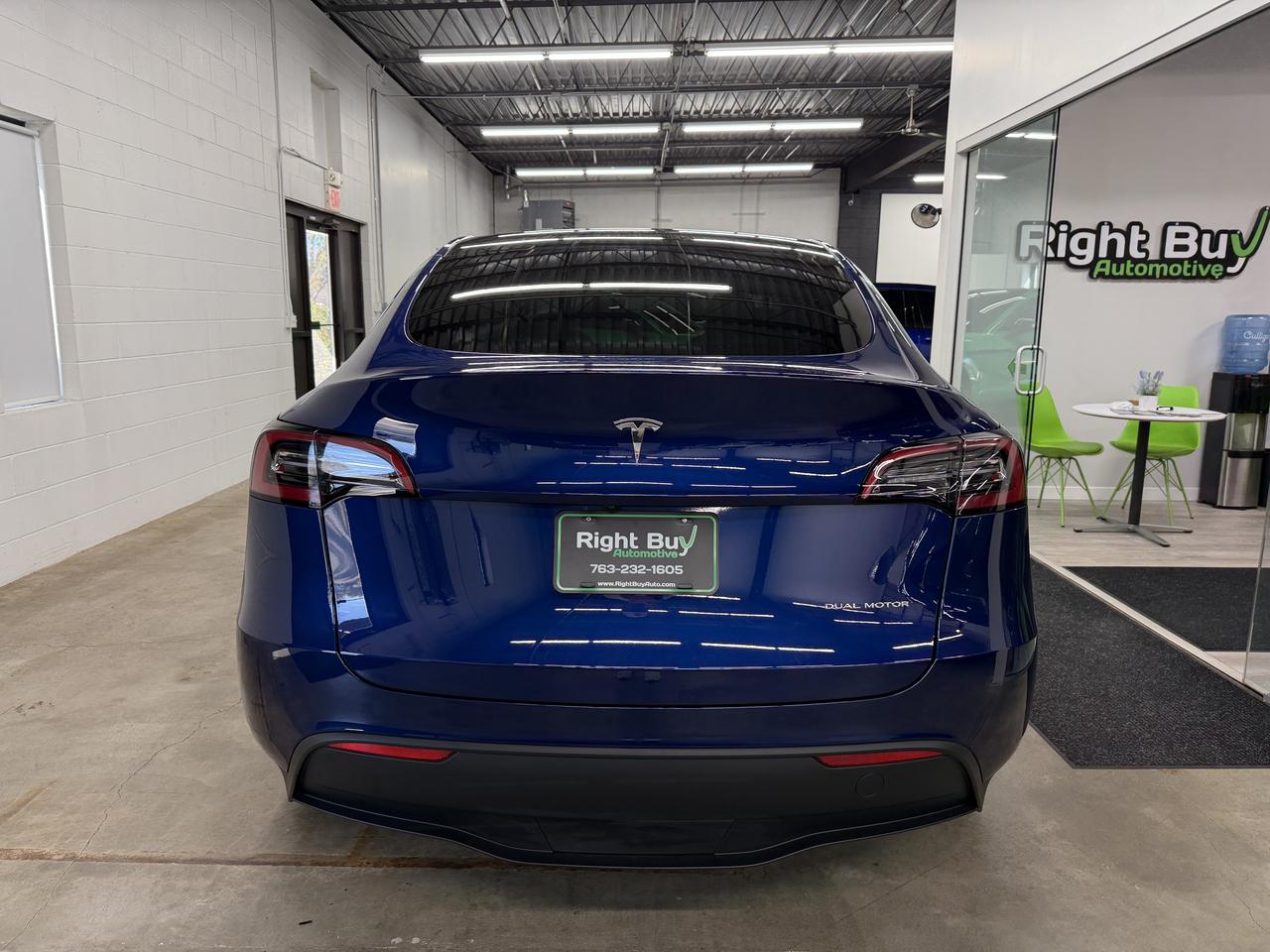 Tesla Model Y Long Range 2024