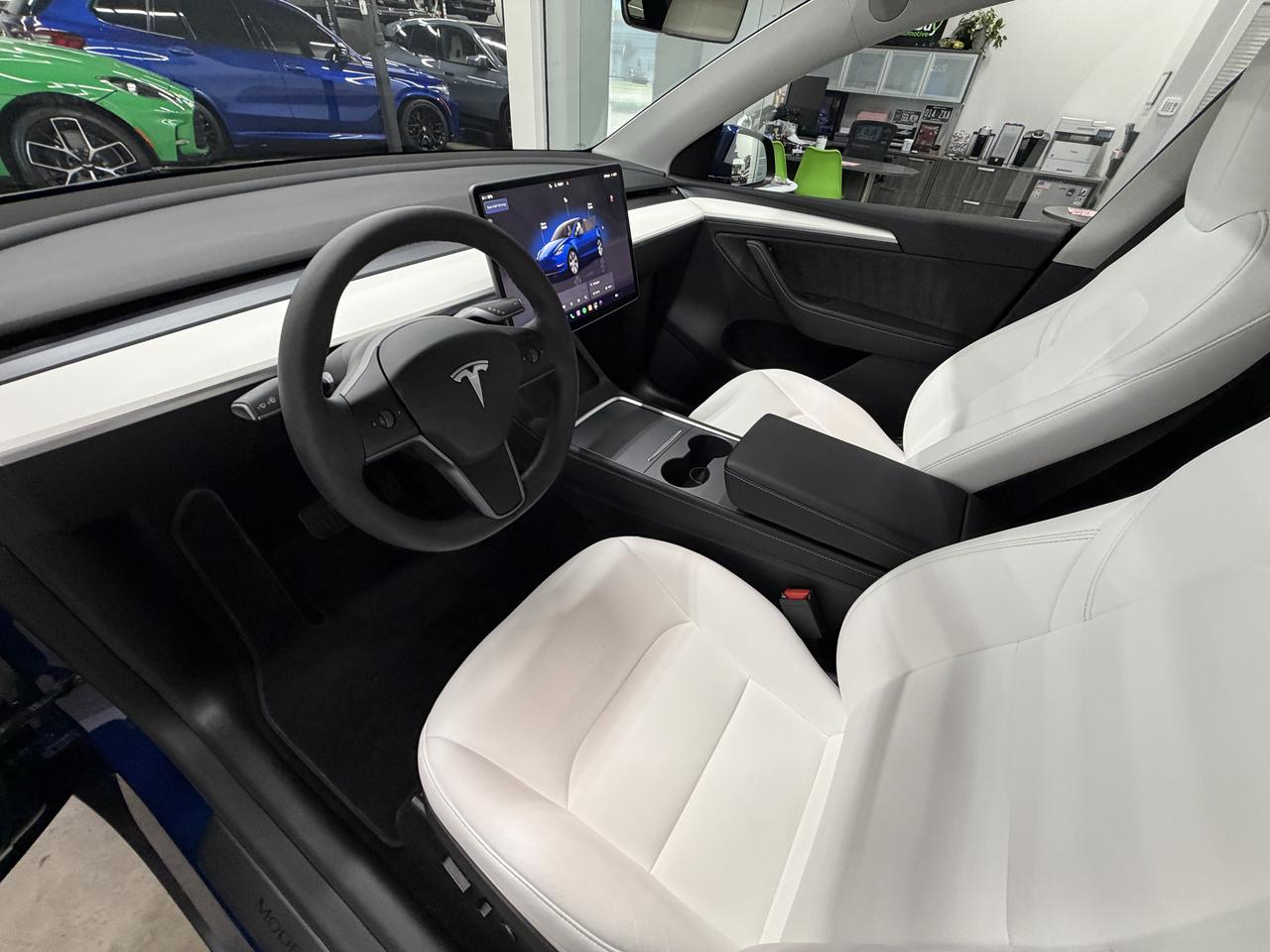 Tesla Model Y Long Range 2024