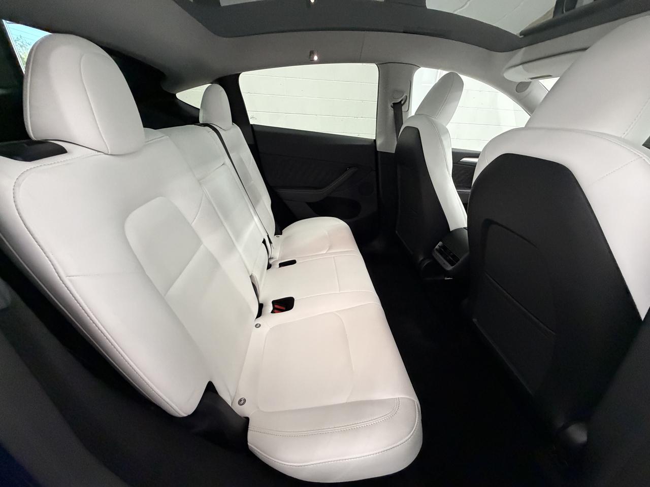 Tesla Model Y Long Range 2024