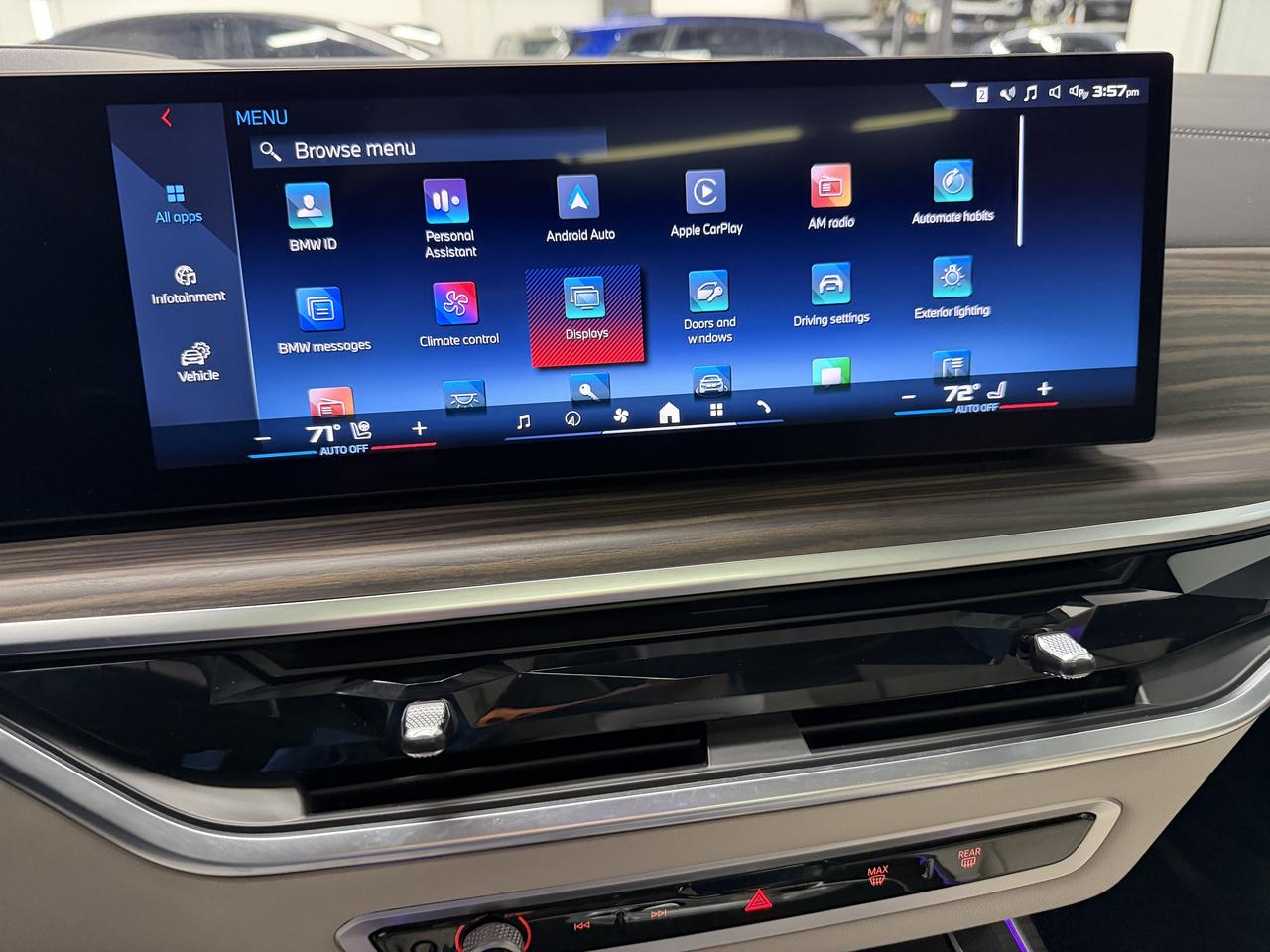 BMW X7 M60i 2025
