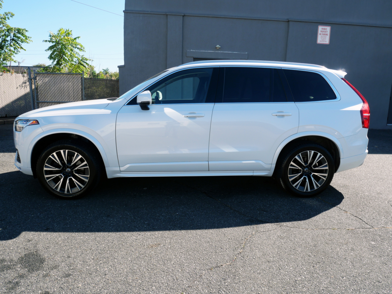 Volvo XC90 T5 AWD Momentum 7 Passenger 2020 Volvo XC90 T5 AWD Momentum 7 Passenger 2020