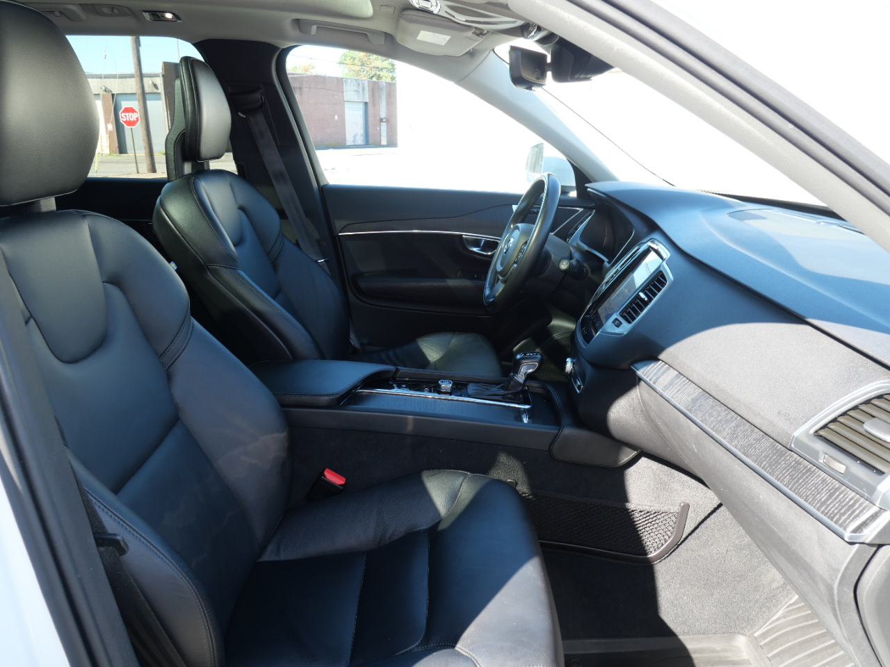 Volvo XC90 T5 AWD Momentum 7 Passenger 2020 Volvo XC90 T5 AWD Momentum 7 Passenger 2020