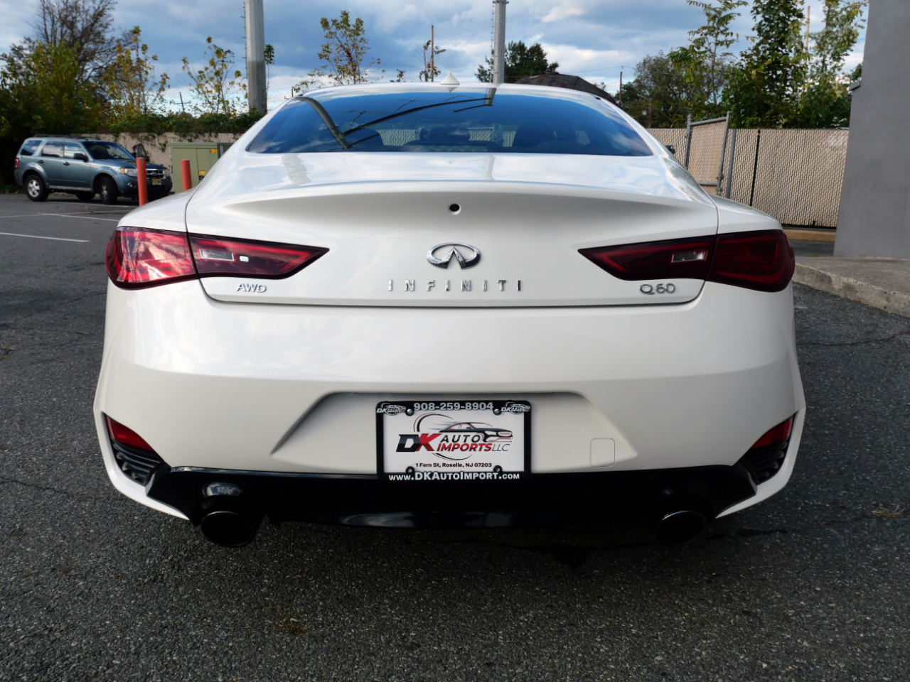 Infiniti Q60 3.0t Premium AWD 2017 Infiniti Q60 3.0t Premium AWD 2017