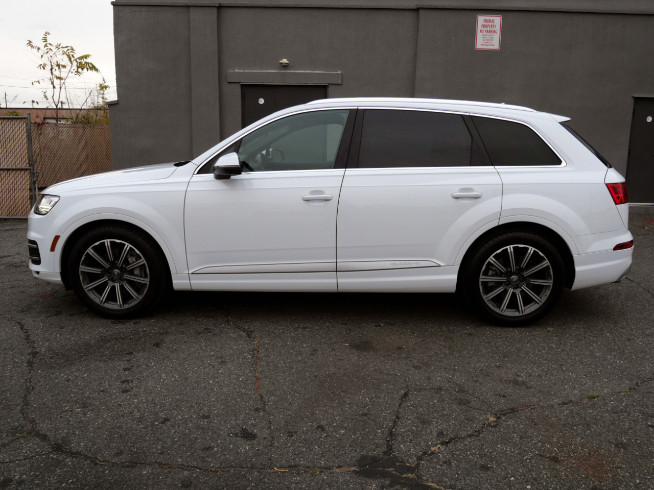 Audi Q7 3.0 TFSI Prestige 2017 Audi Q7 3.0 TFSI Prestige 2017