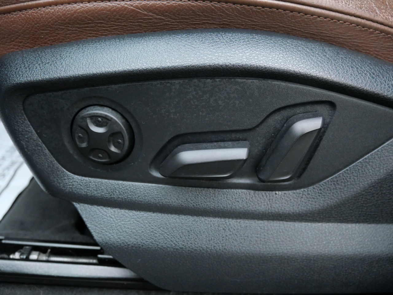 Audi Q7 3.0 TFSI Prestige 2017 Audi Q7 3.0 TFSI Prestige 2017