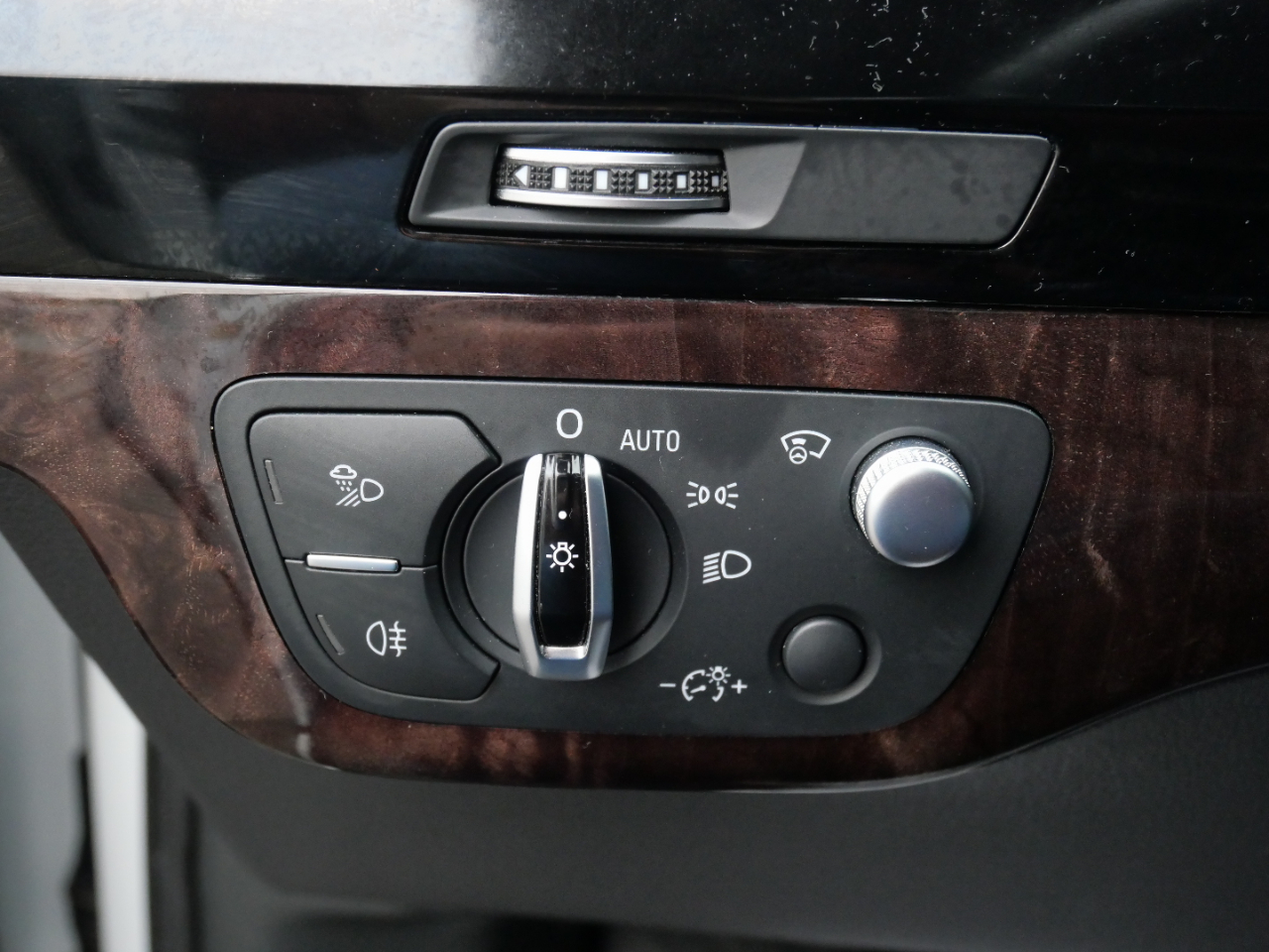 Audi Q7 3.0 TFSI Prestige 2017 Audi Q7 3.0 TFSI Prestige 2017