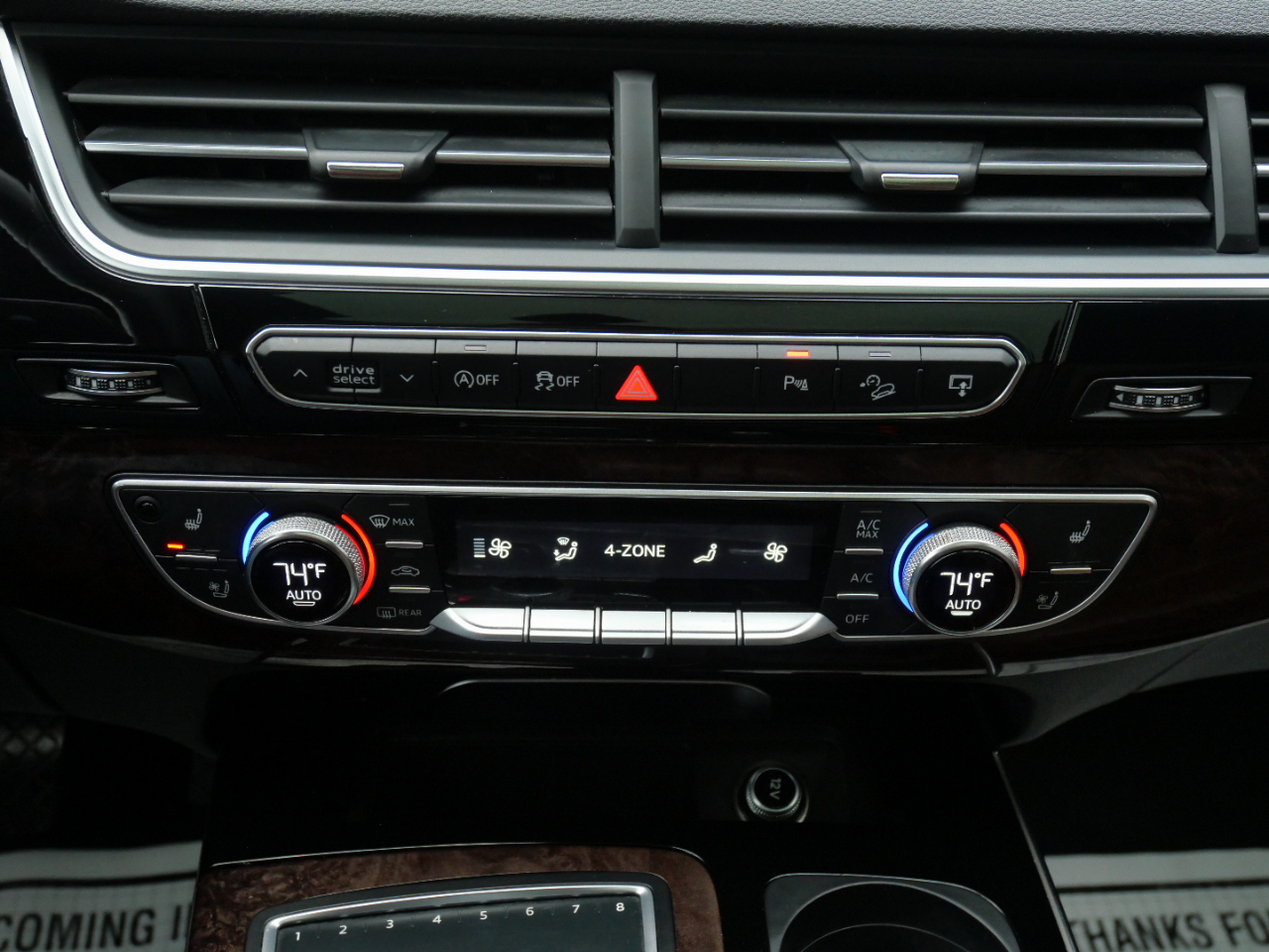 Audi Q7 3.0 TFSI Prestige 2017 Audi Q7 3.0 TFSI Prestige 2017