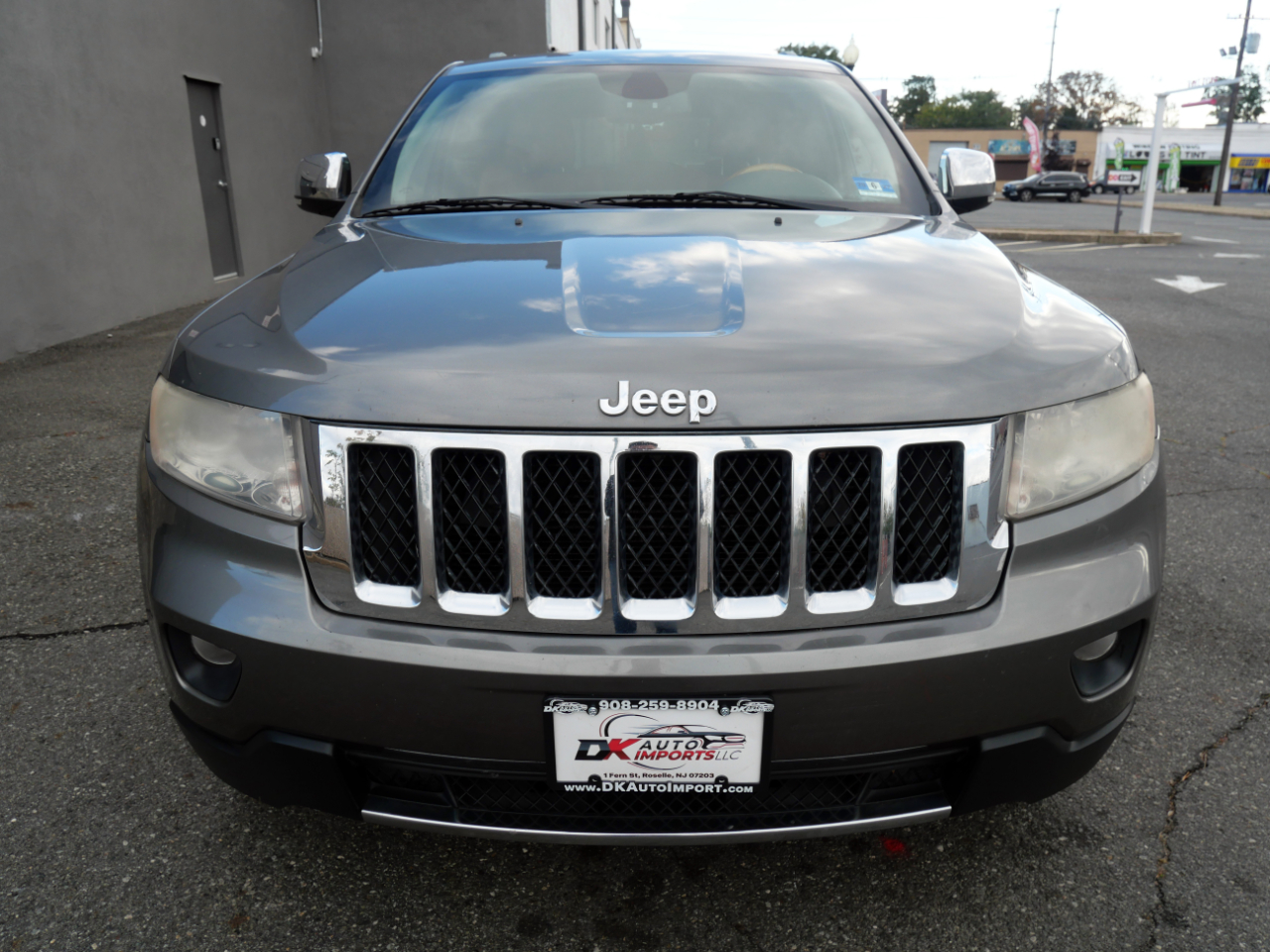 Jeep Grand Cherokee 4WD 4dr Overland 2011 Jeep Grand Cherokee 4WD 4dr Overland 2011