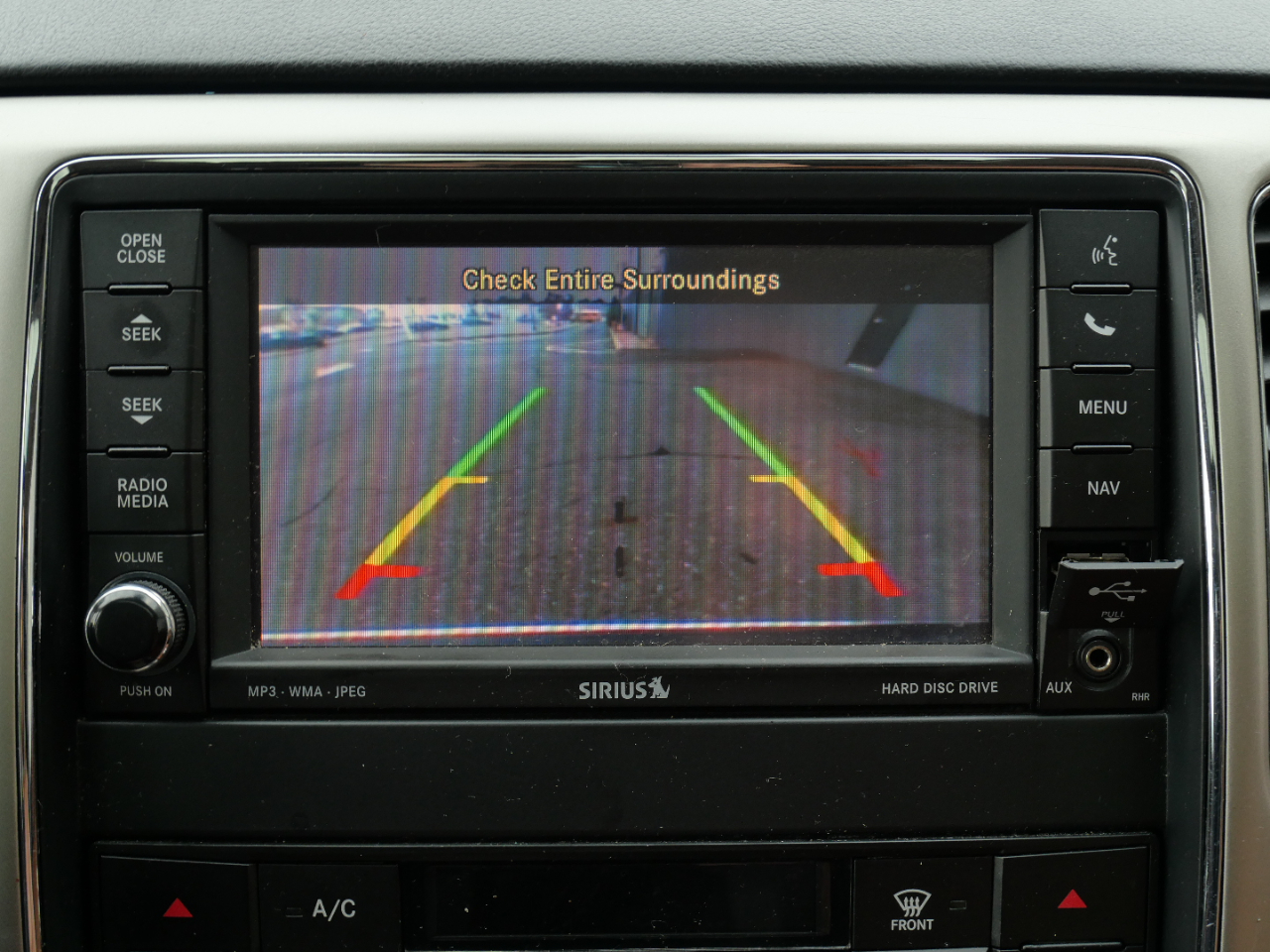 Jeep Grand Cherokee 4WD 4dr Overland 2011 Jeep Grand Cherokee 4WD 4dr Overland 2011