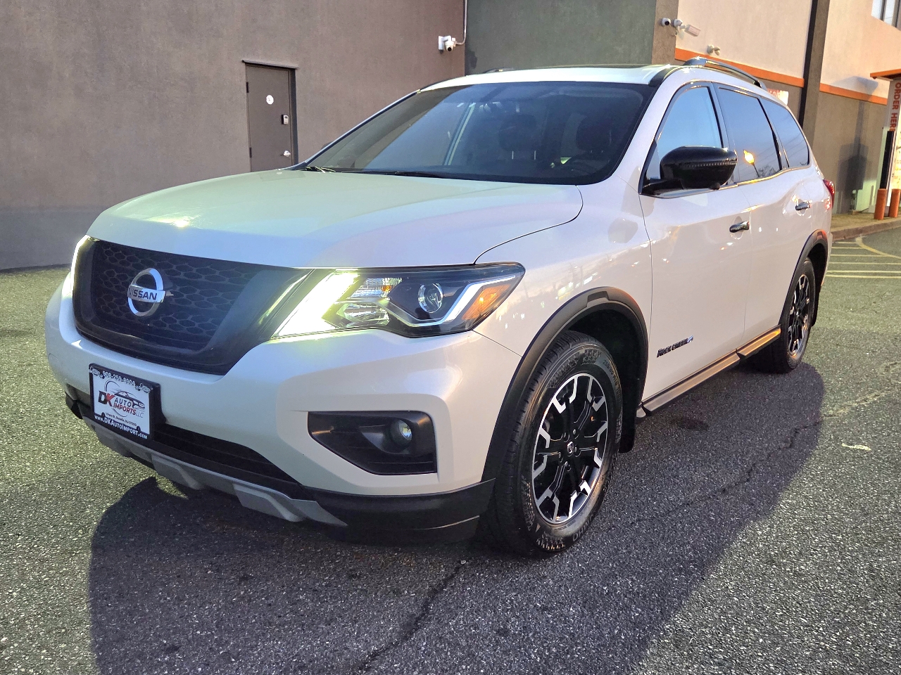 2020 Nissan Pathfinder 4x4 SL