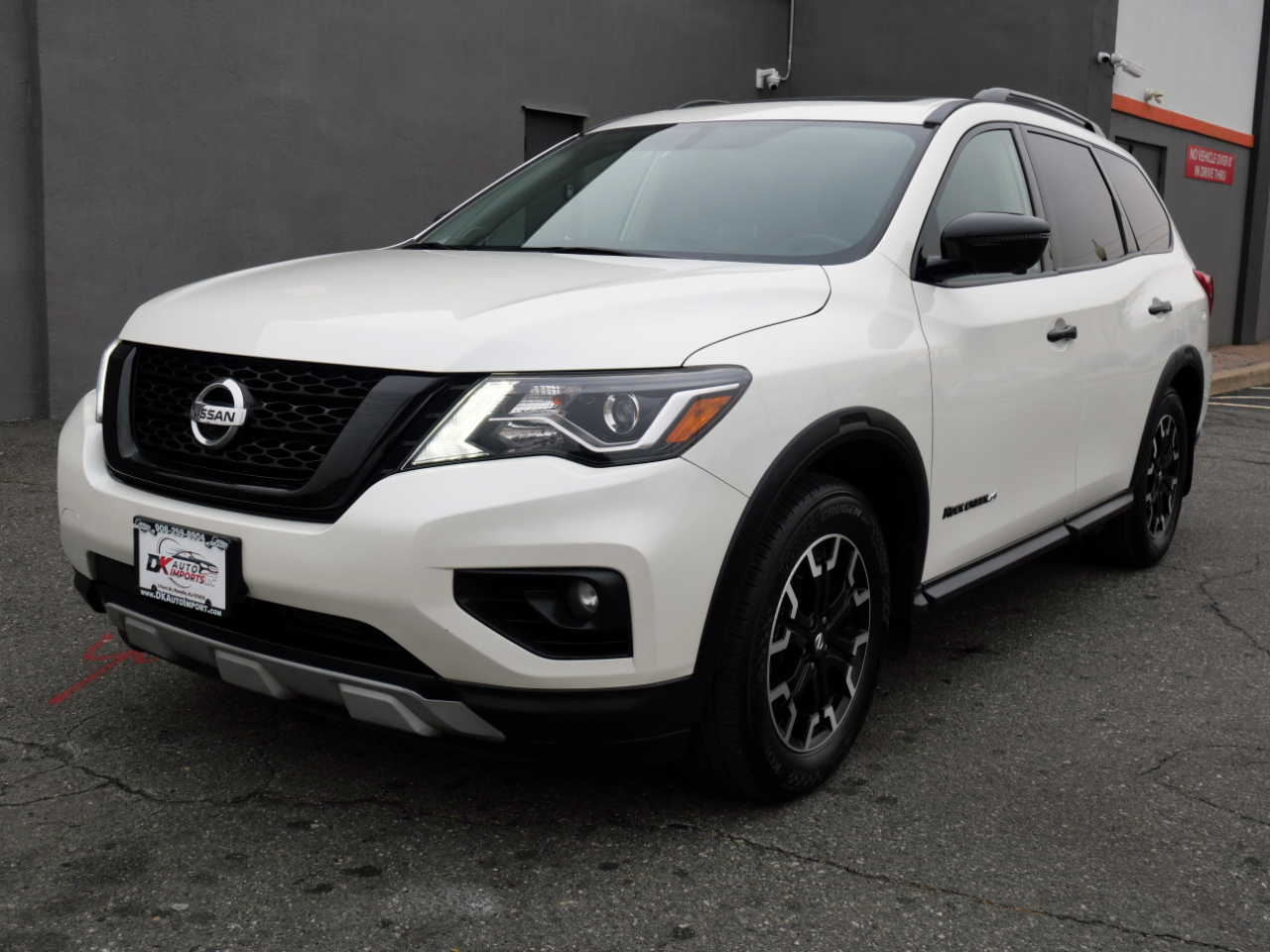 2020 Nissan Pathfinder 4x4 SL