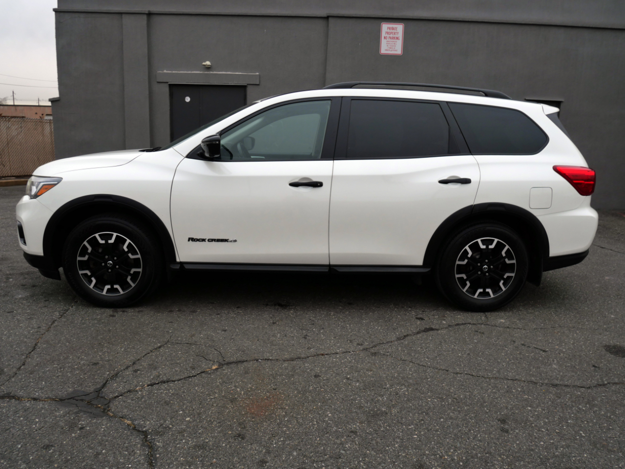 Nissan Pathfinder 4x4 SL 2020