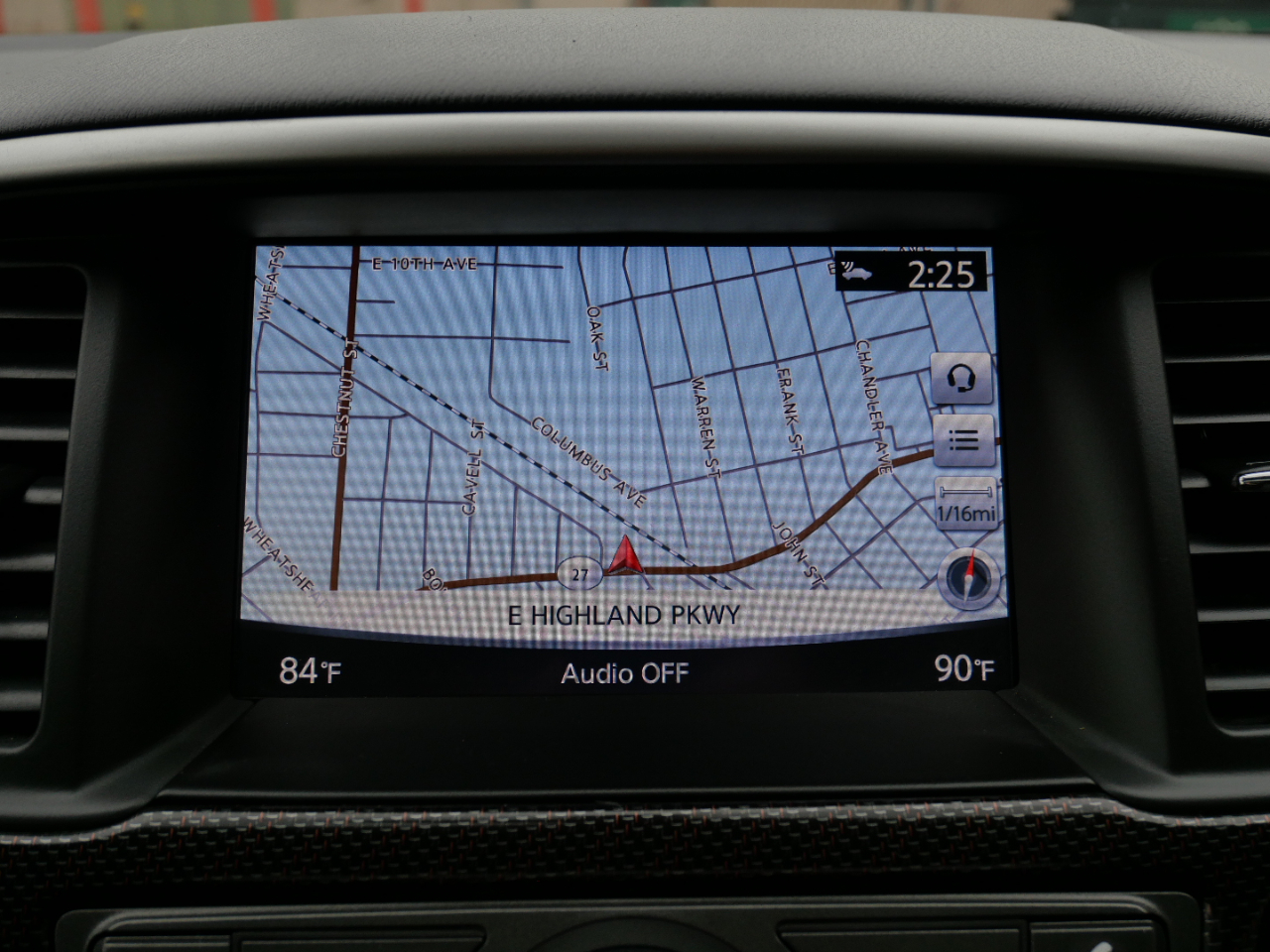 Nissan Pathfinder 4x4 SL 2020