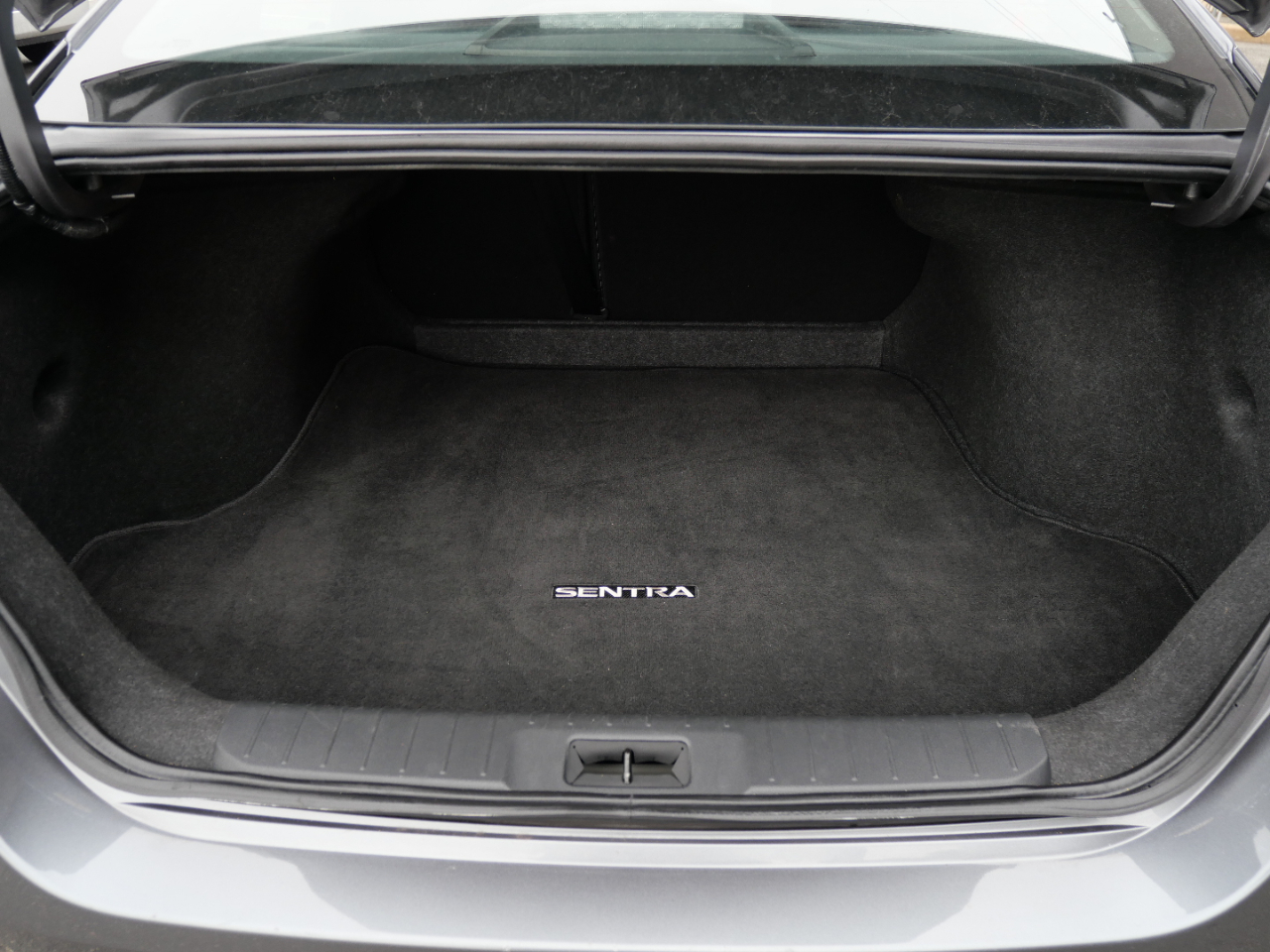 Nissan Sentra SV CVT 2024