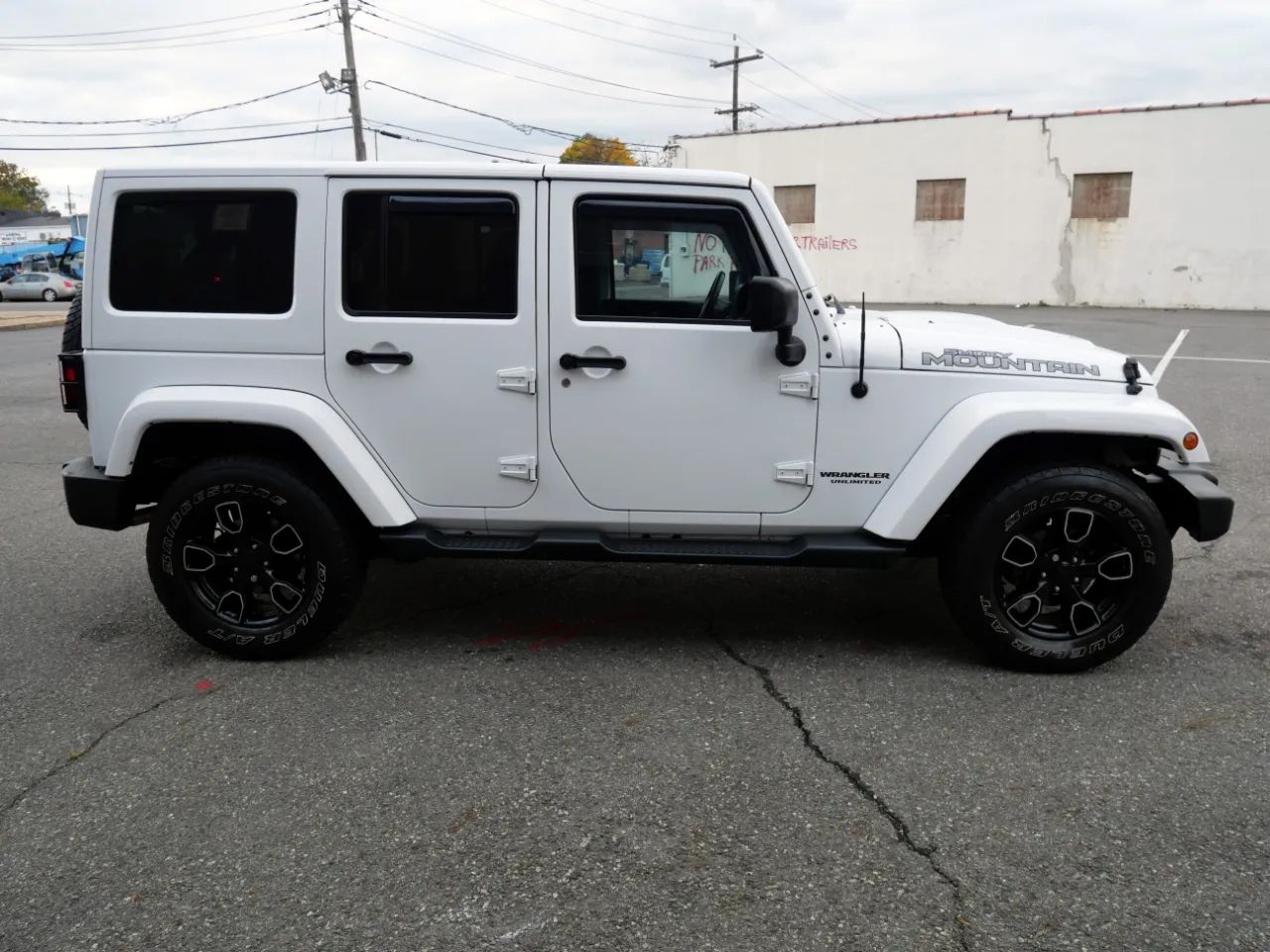 Jeep Wrangler Unlimited Smoky Mountain 4x4 *Ltd Avail* 2017