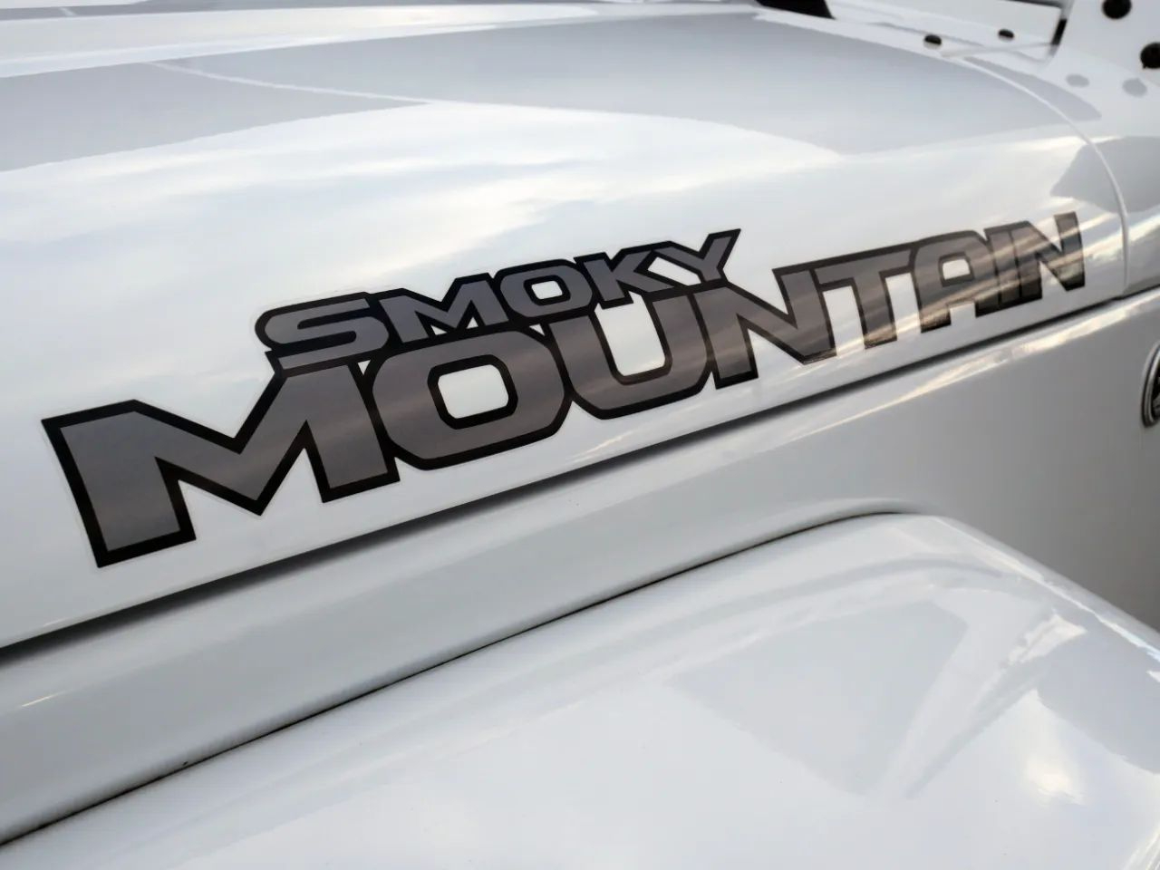 Jeep Wrangler Unlimited Smoky Mountain 4x4 *Ltd Avail* 2017