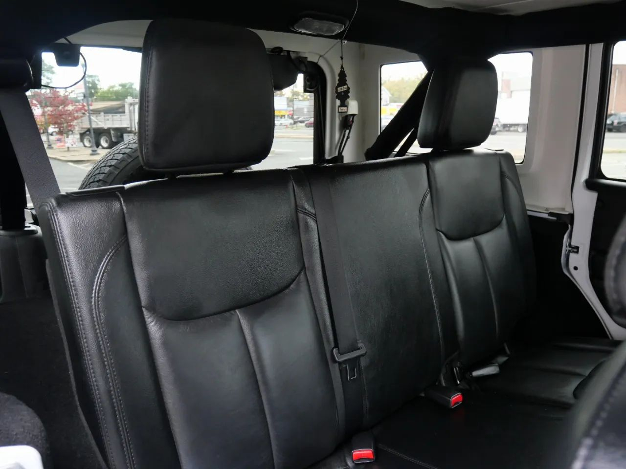 Jeep Wrangler Unlimited Smoky Mountain 4x4 *Ltd Avail* 2017