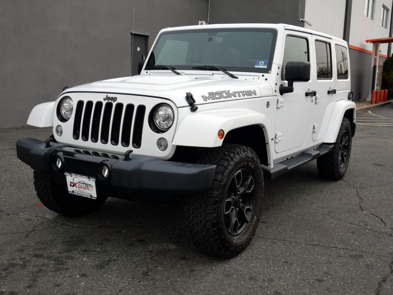 2017 Jeep Wrangler Unlimited Smoky Mountain 4x4 *Ltd Avail*