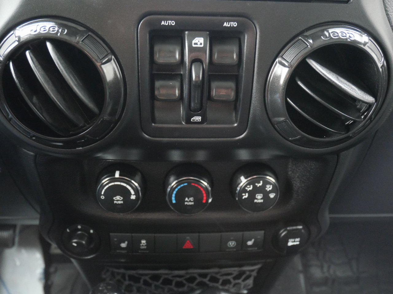 Jeep Wrangler Unlimited Smoky Mountain 4x4 *Ltd Avail* 2017