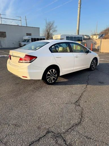 Honda Civic Sedan 4dr CVT EX 2015
