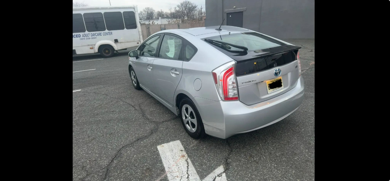 Toyota Prius 5dr HB Four (Natl) 2014