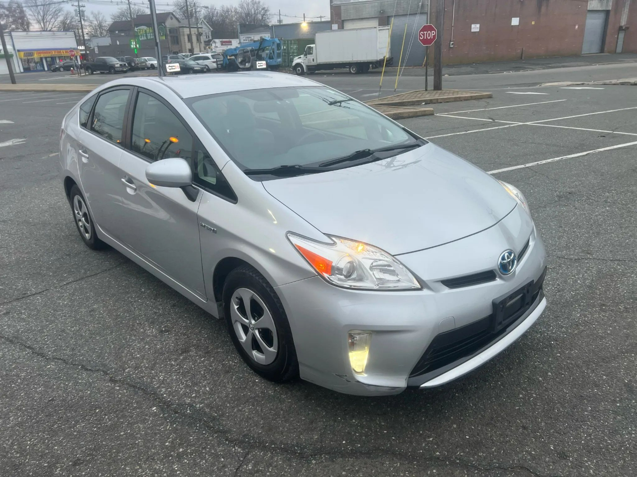 Toyota Prius 5dr HB Four (Natl) 2014