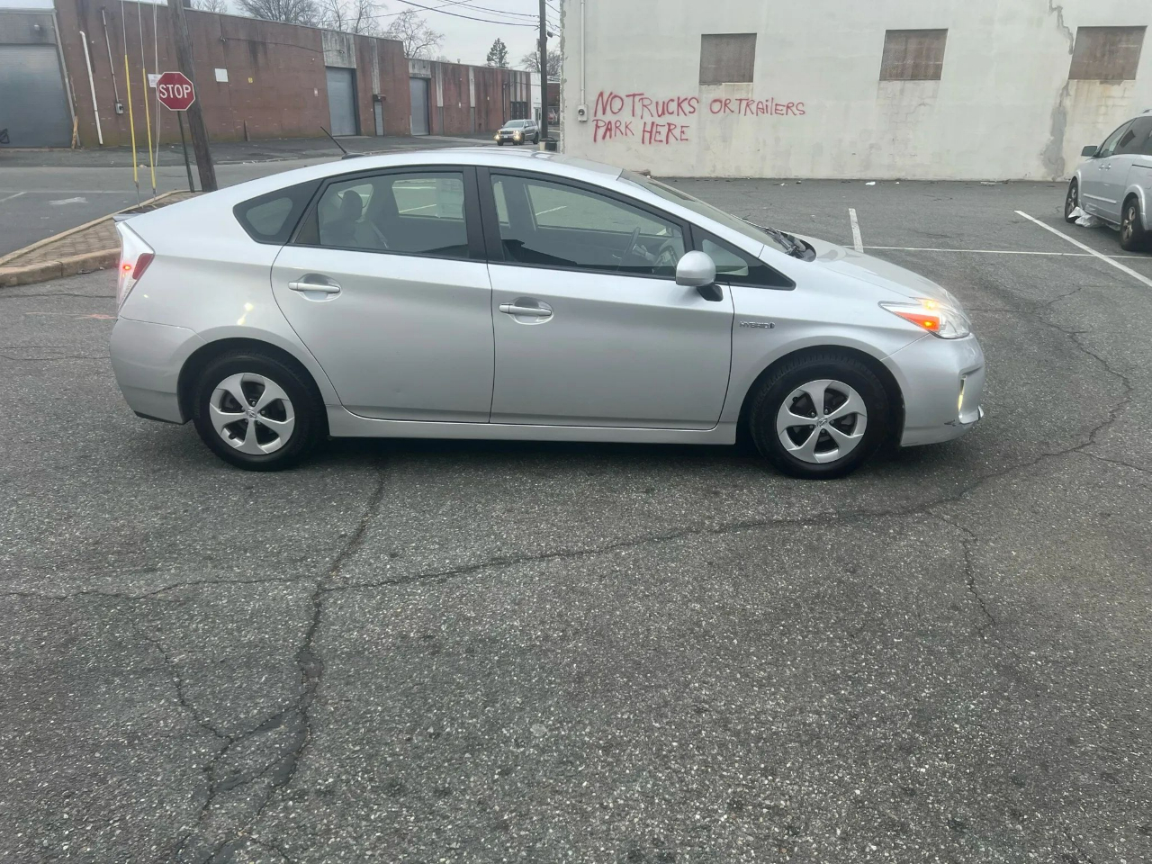 Toyota Prius 5dr HB Four (Natl) 2014