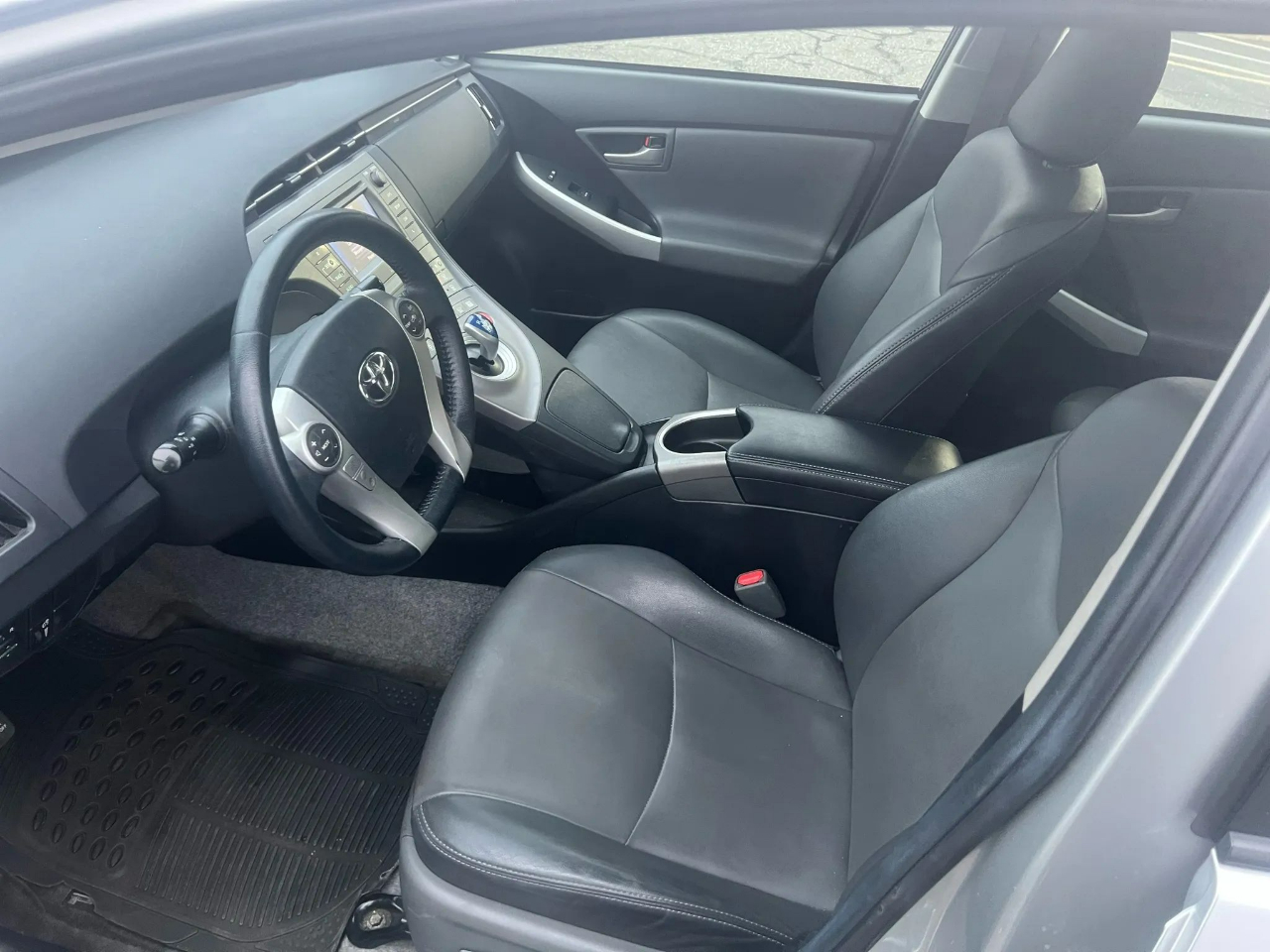 Toyota Prius 5dr HB Four (Natl) 2014