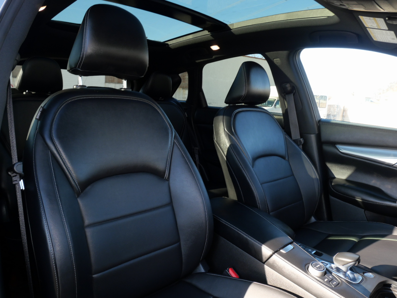 Infiniti QX50 LUXE AWD 2021