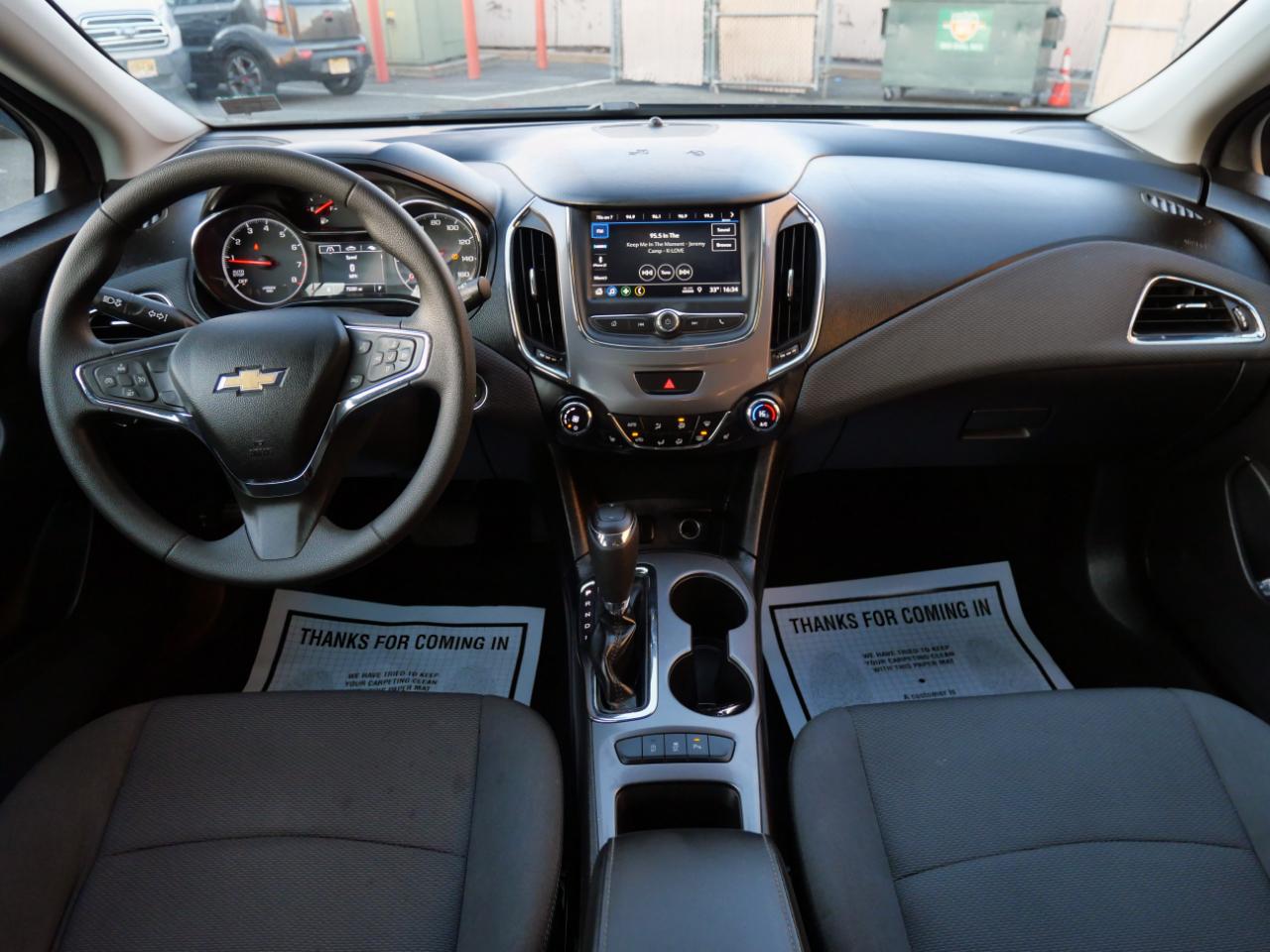 Chevrolet Cruze 4dr Sdn LT 2019