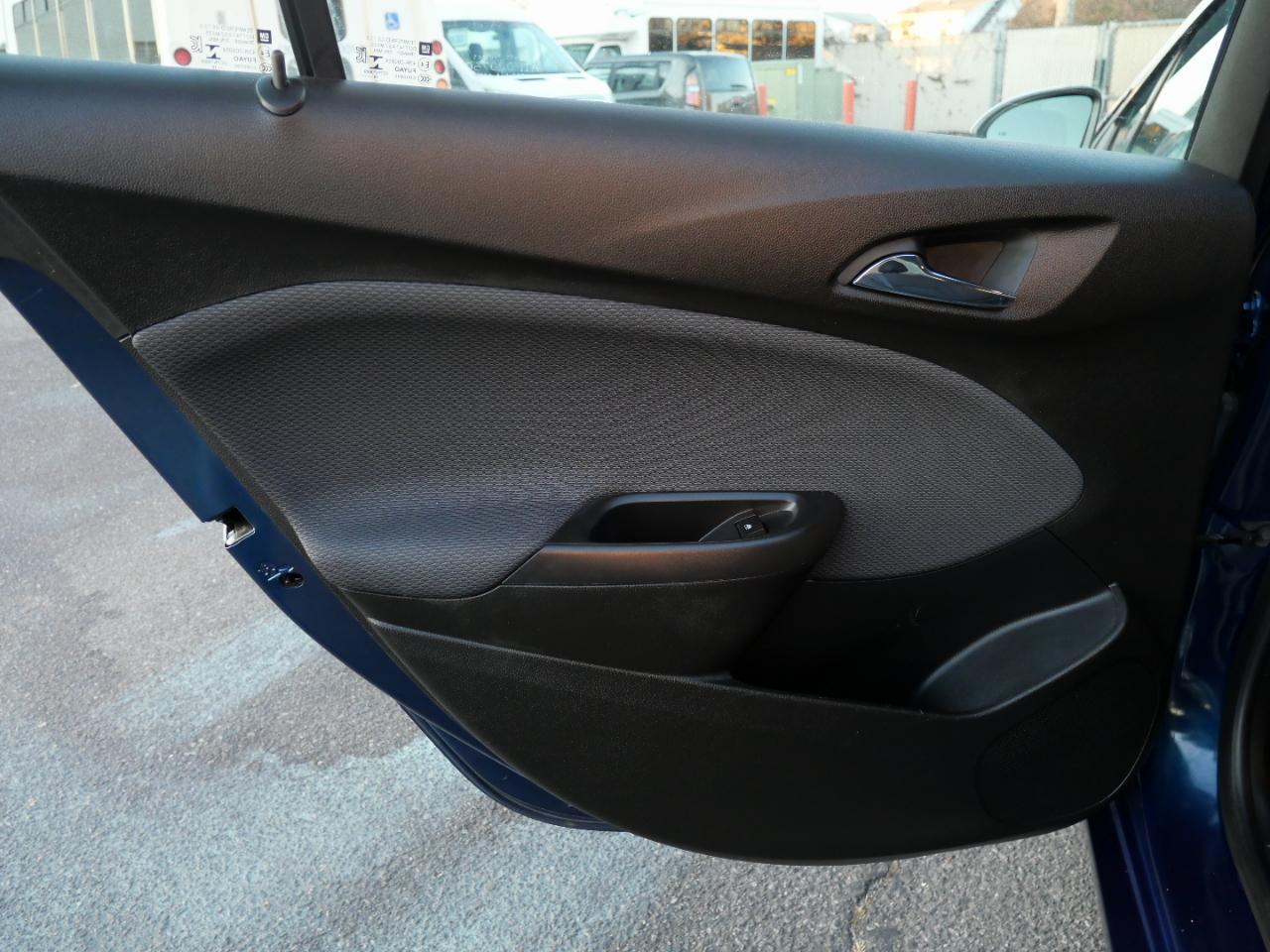 Chevrolet Cruze 4dr Sdn LT 2019