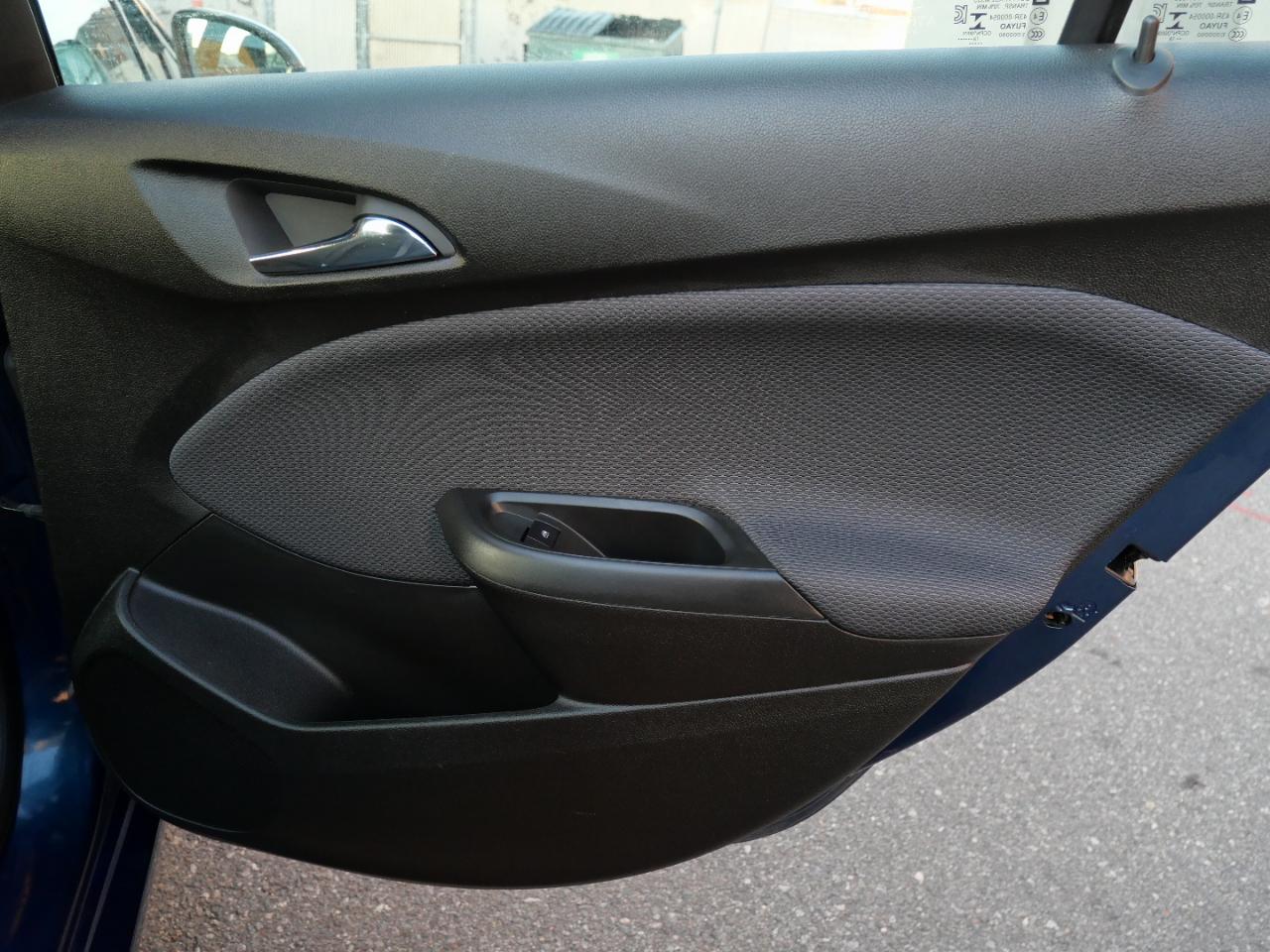 Chevrolet Cruze 4dr Sdn LT 2019