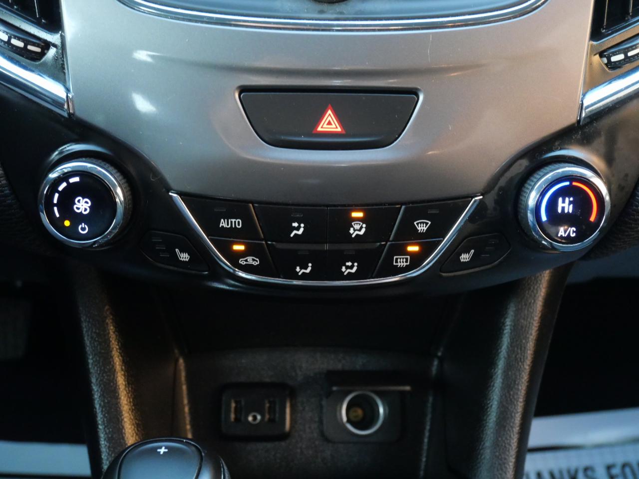 Chevrolet Cruze 4dr Sdn LT 2019