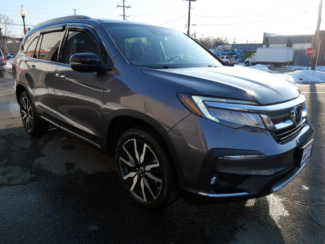 Honda Pilot Touring 8-Passenger AWD 2020