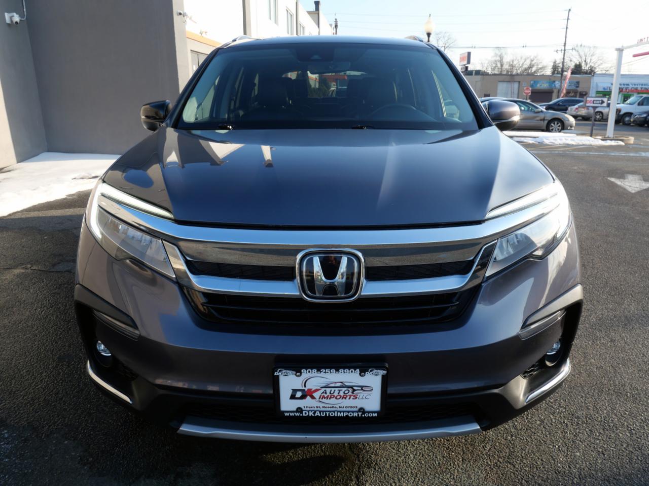 Honda Pilot Touring 8-Passenger AWD 2020
