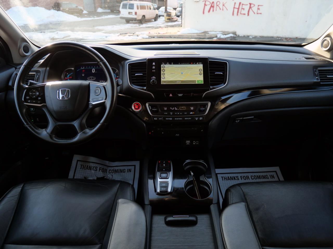 Honda Pilot Touring 8-Passenger AWD 2020